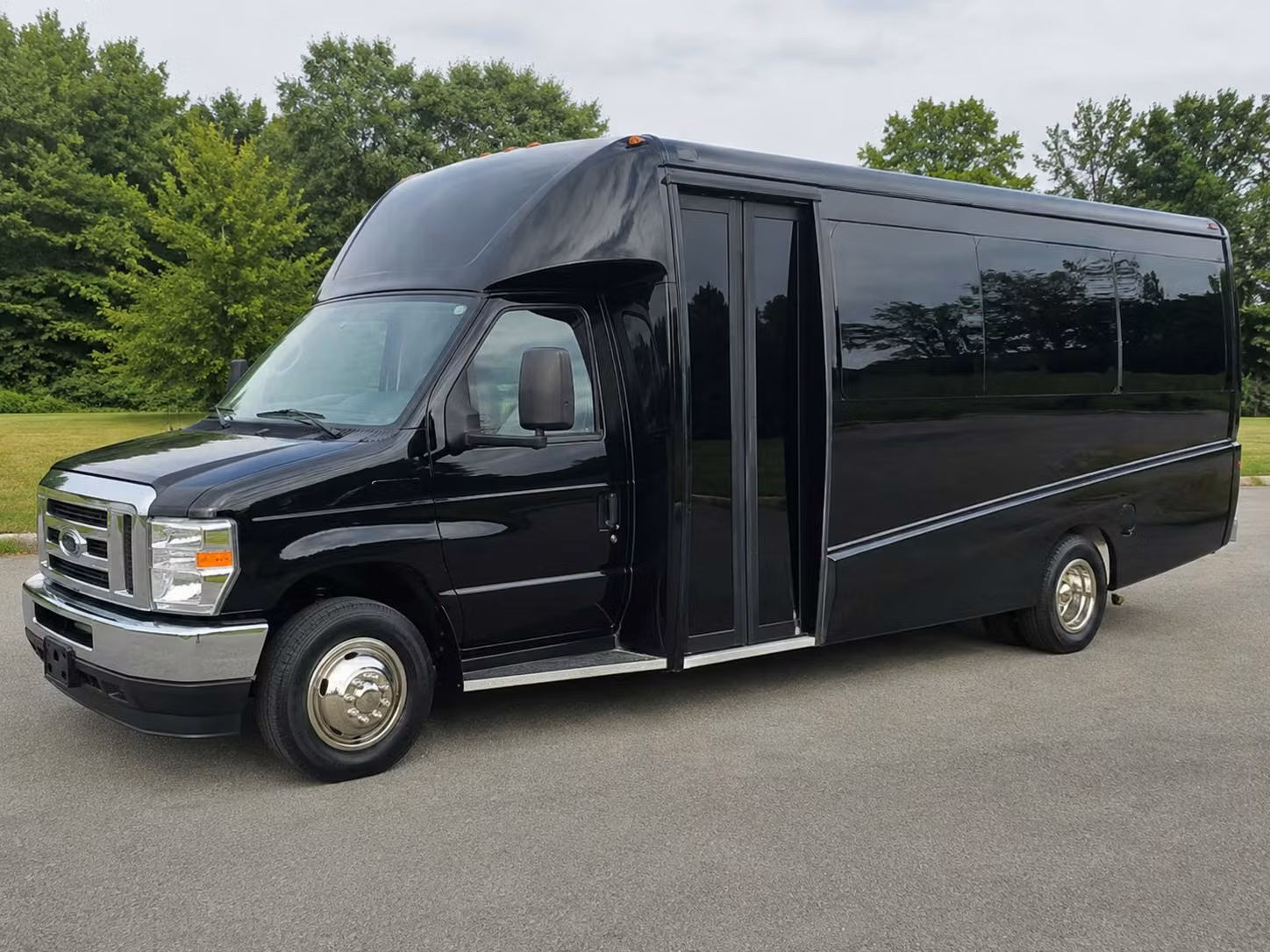 chico sports team fan bus rentals